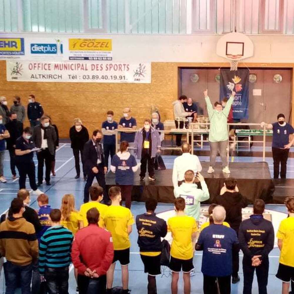 Deux finales Double Badminton Pro Adapté - sur Radio Quetsch au Championnat de France de Badminton Adapté 2021 episode artwork