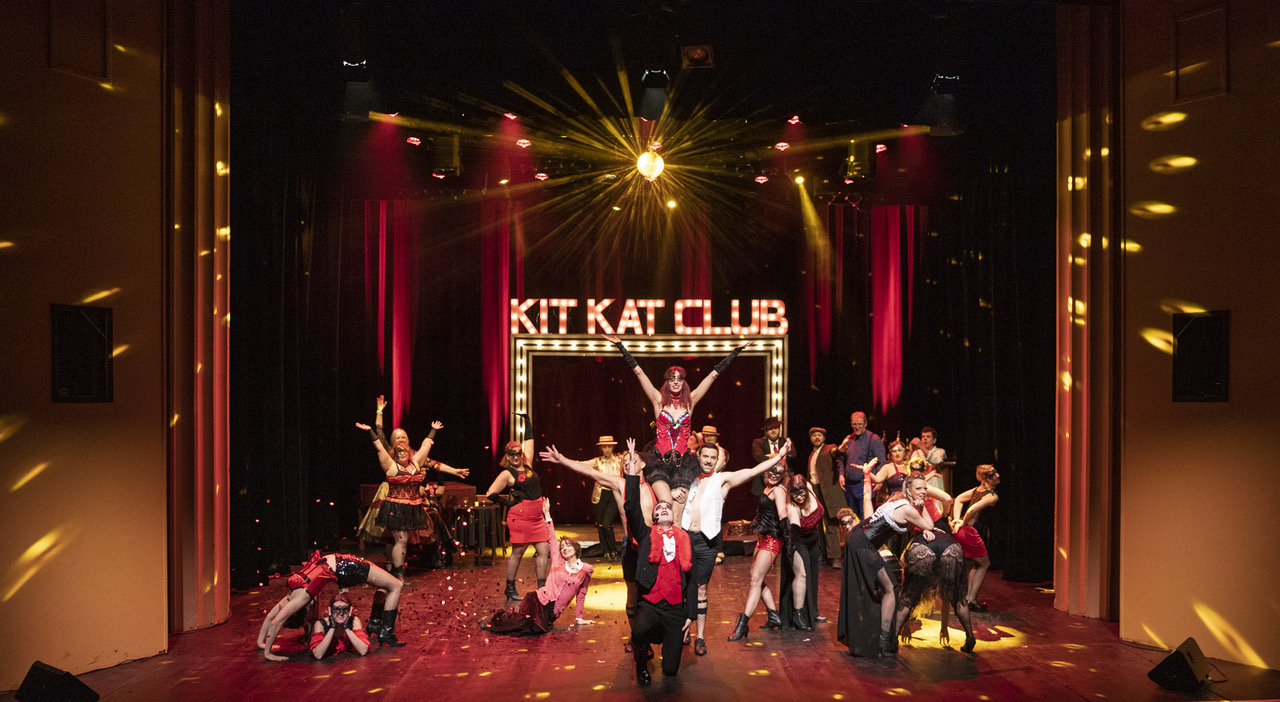 20251010 Les Batisseurs Kit Kat Klub Credit Dr Web