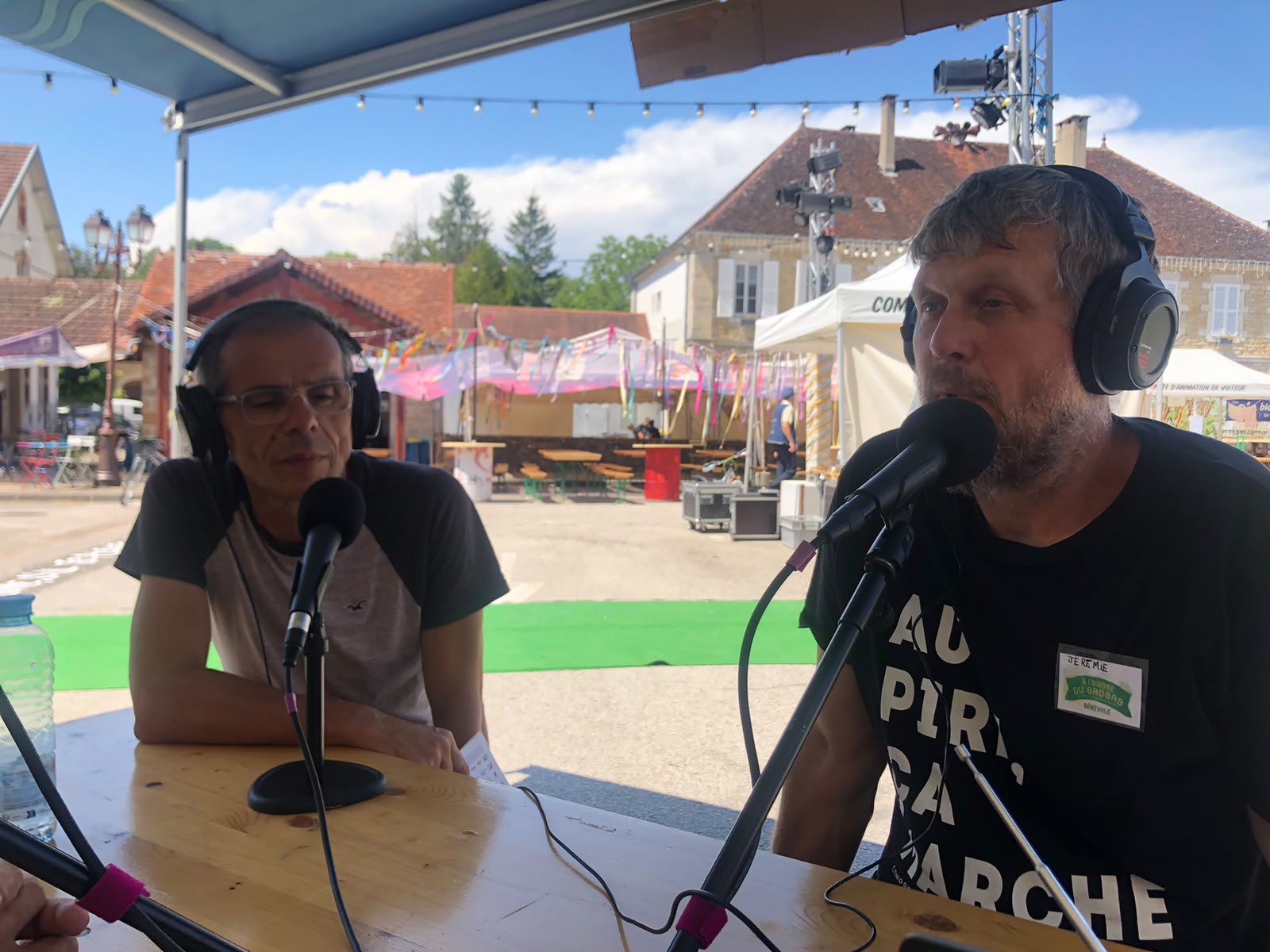 Avec Pio et Jeremy, à l'ombre du camping-car... episode artwork